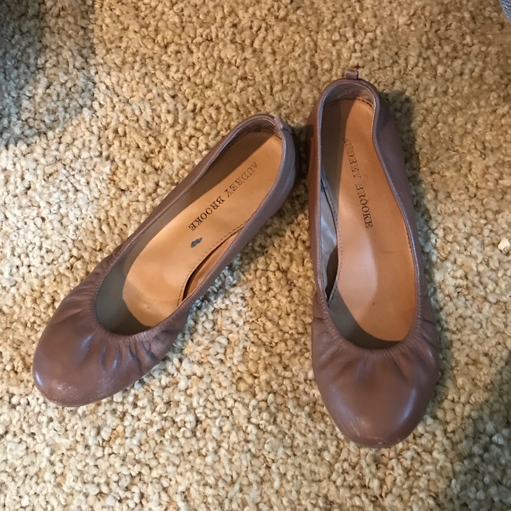 Nude Flatts